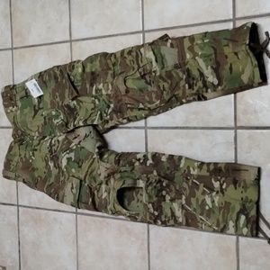 USGI Multicam OCP Army Combat pants Gen 2 sz small w2